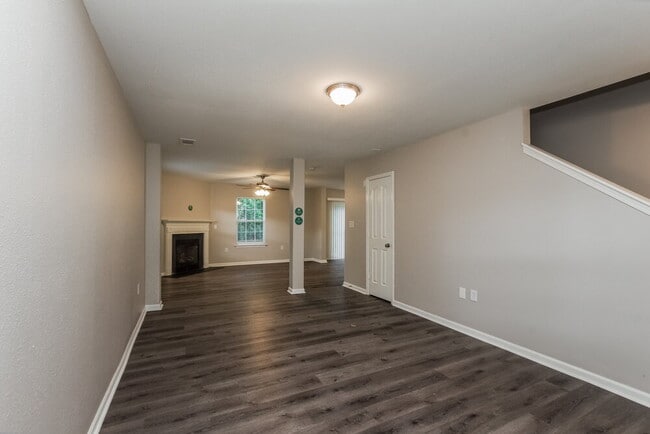 Foto del edificio - 2224 Gooseberry Rd