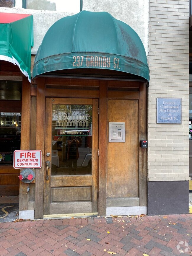 Building Photo - 237 Granby St