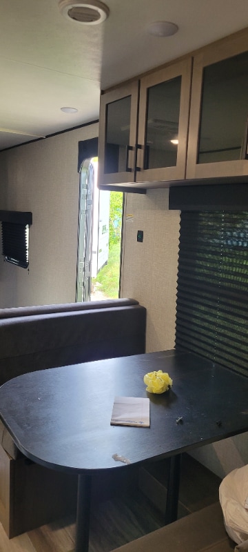 Foto del edificio - 4742 Pelican