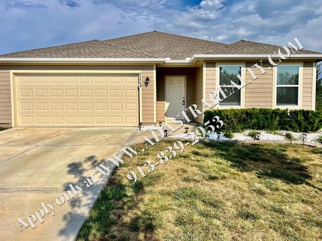 Foto del edificio - Like New Ranch in Spring Hill-Available in...