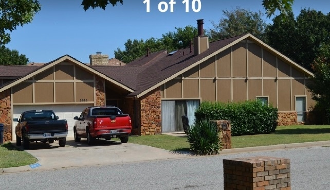 Primary Photo - 6900 N Spinnaker Ln