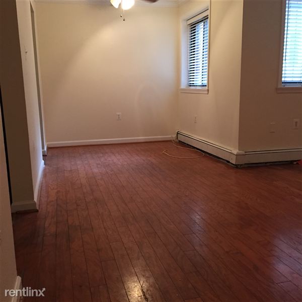 Primary Photo - 1341 Clifton St NW