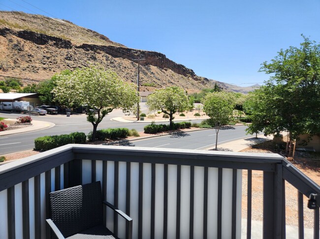 Foto del edificio - Furnished Studio - Utilities/Internet Incl...