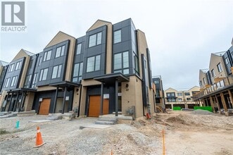 Building Photo - 2273 Turnberry Rd