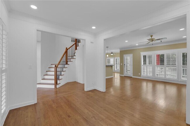 Building Photo - 235 Ashebourne Trail
