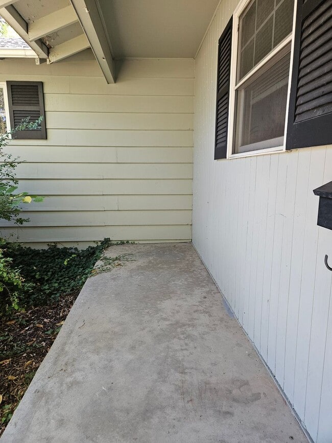 Foto del edificio - Spacious SE Denver Ranch - Virginia Villag...