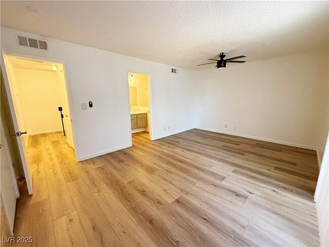 Building Photo - 3270 Liahona Way