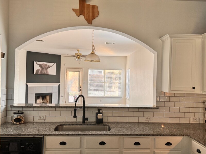 Foto principal - 181 Poplarwood Dr