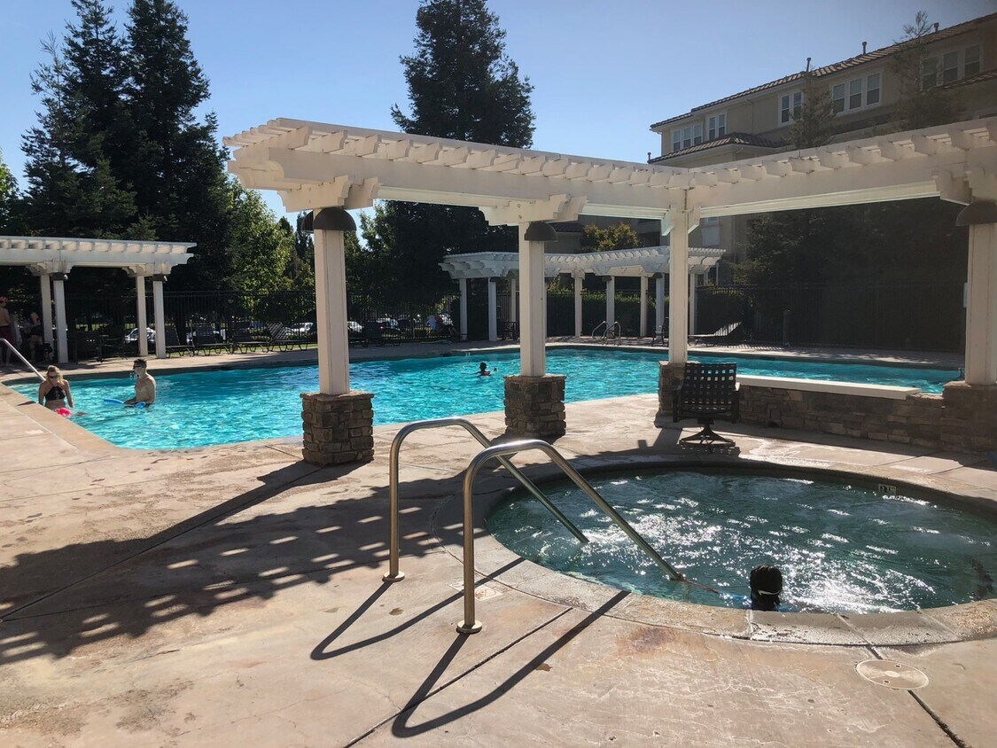 Spa - 3357 Monaghan Street