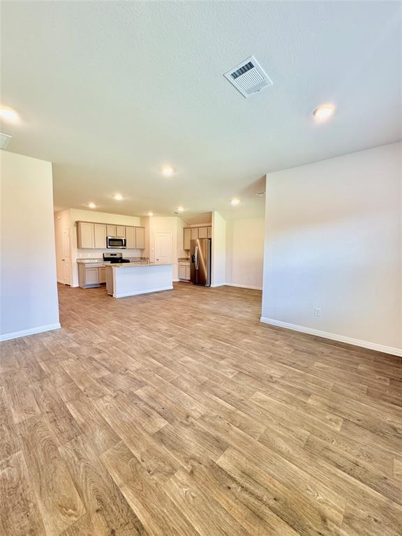 Foto del edificio - 150 Galanthus Ct