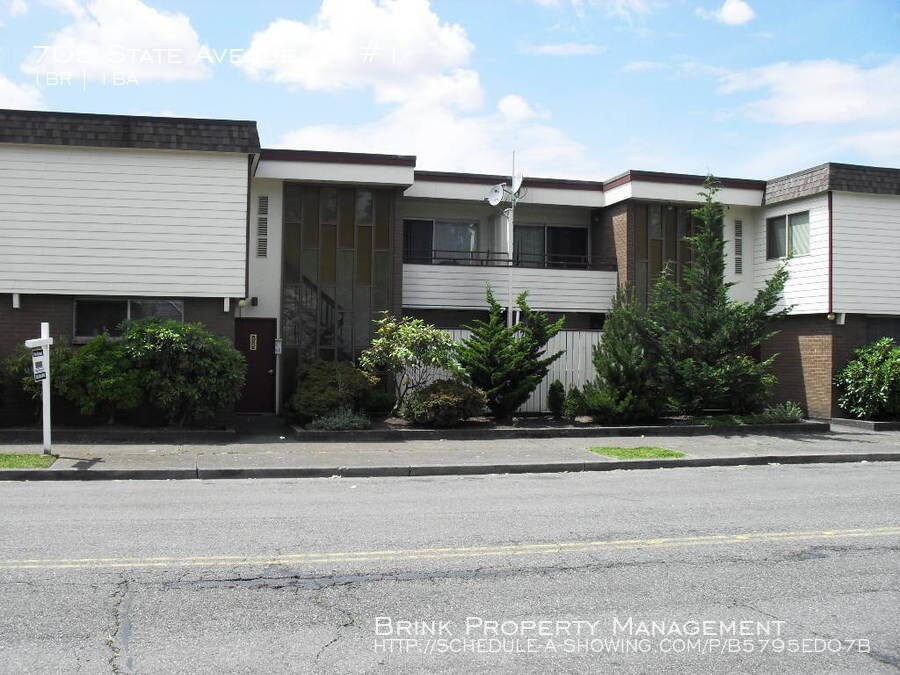 Primary Photo - 705 State Ave N
