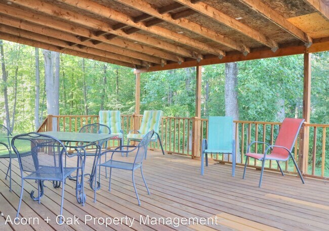 Building Photo - 3 br, 2 bath House - 2640 Barwick Dr.