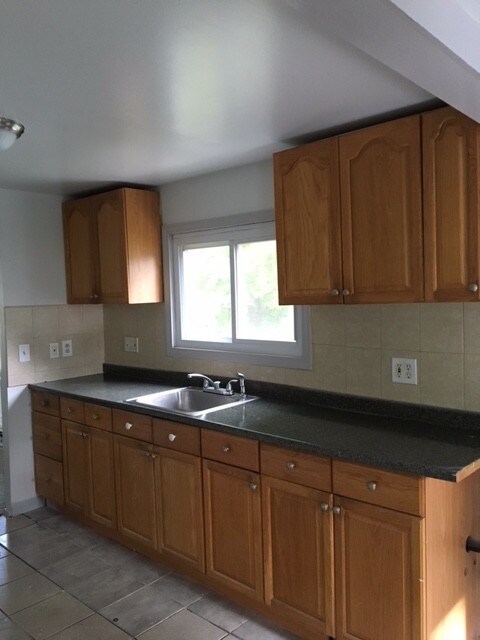 Foto principal - 119 Dewey St