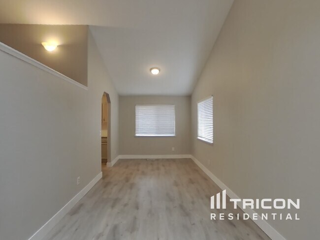 Foto del edificio - 19318 75th Ave E