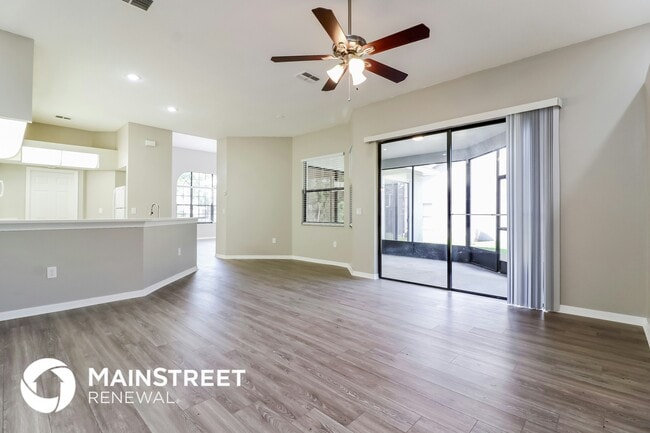 Building Photo - 7480 Aloe Dr