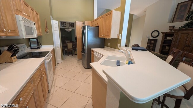 Building Photo - 5660 Northboro Dr