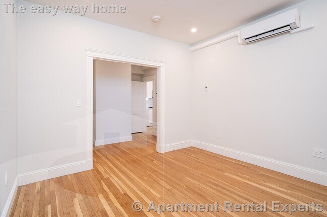 Foto del edificio - 18 Forest St