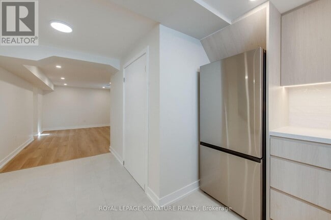 Building Photo - 9 Ivorwood Crescent