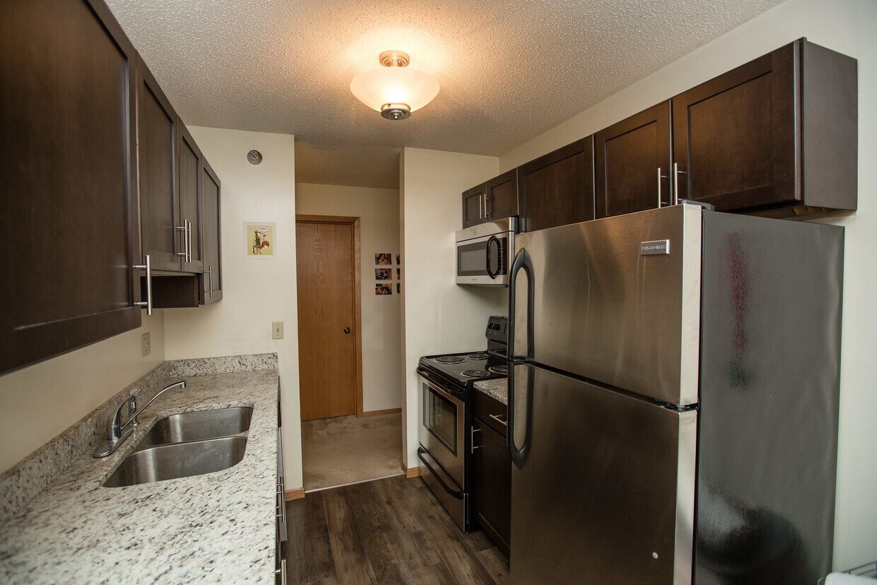 Brier Creek Apartments MN