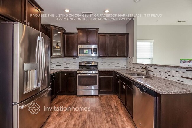 Foto del edificio - 7814 Hereford St