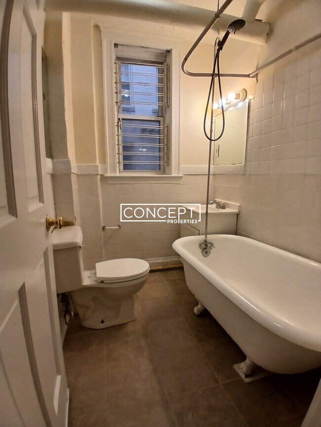 Foto del edificio - 524 Cambridge St