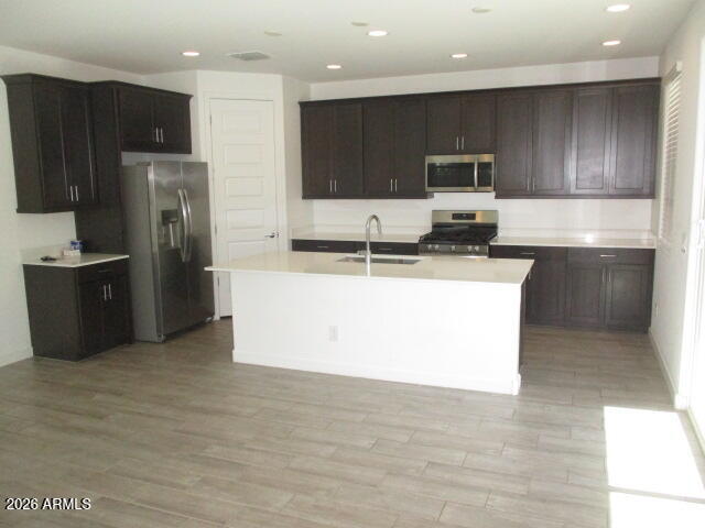 Foto del edificio - 3323 S Bridlewood