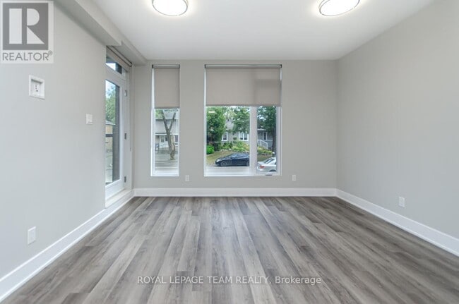 Building Photo - 1295 Summerville Ave