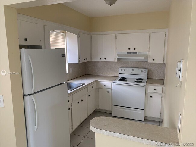 Foto del edificio - 2220 Pierce St