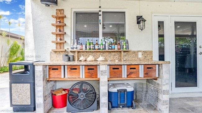 Building Photo - 3 br, 2.5 bath House - 8252 NW 192nd Ter W...
