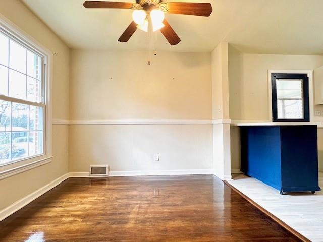 Foto del edificio - 4114 Brownlee Dr