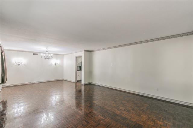 Foto del edificio - 3215 Spanish Oak Dr