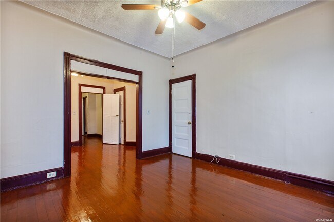 Foto del edificio - 1237 New York Ave