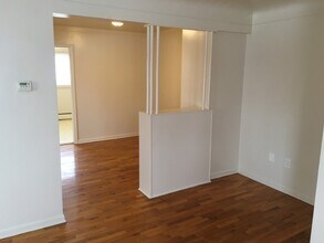 Building Photo - 2288 Hemphill Rd