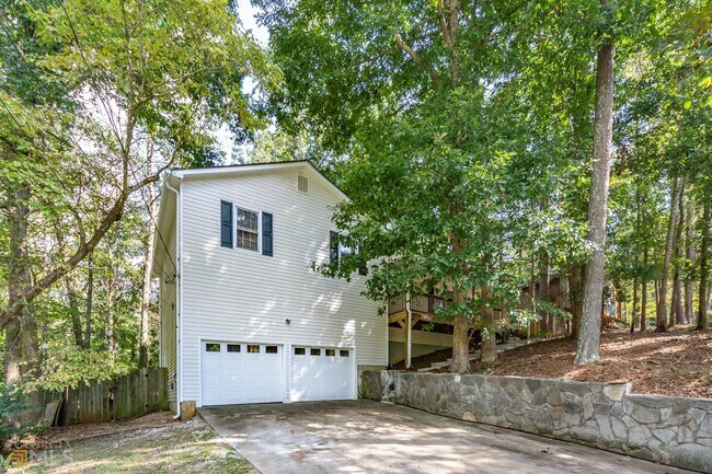 Building Photo - 31 Etowah Ct