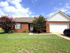 Building Photo - 201 Windsor Garden Dr