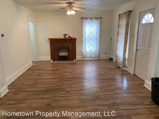 Building Photo - 3 br, 1 bath House - 2245 16th St