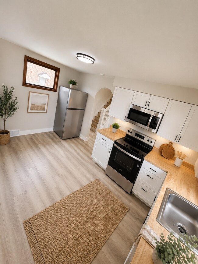 Foto del edificio - 2 Bed 1 Bath Single Family Home