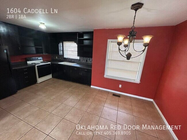Building Photo - 1604 Caddell Ln