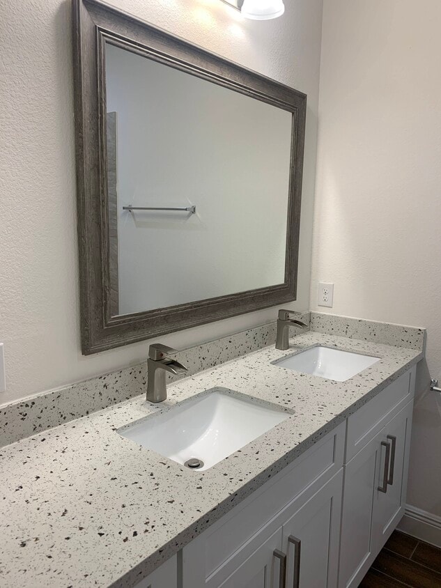 Photo - 5622 Ridgeway Dr (Houston, TX)