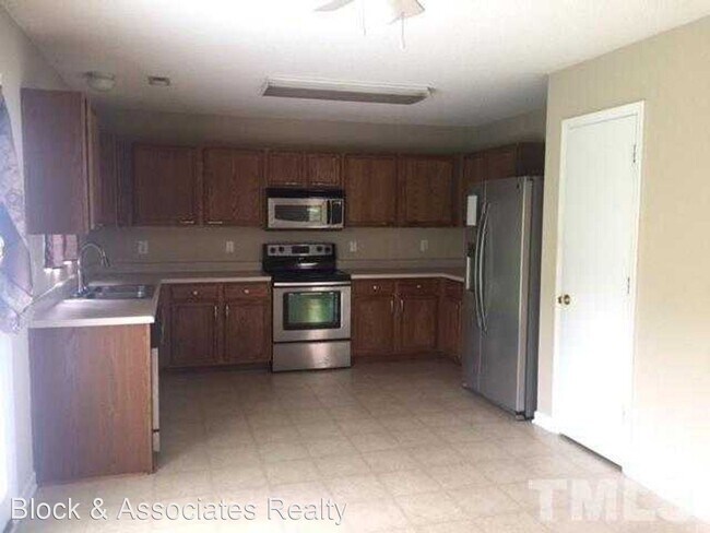Building Photo - 3 br, 2.5 bath House - 607 Magna Drive