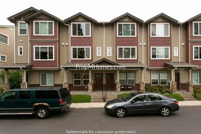 Building Photo - 18684 NW Cedar Falls Loop