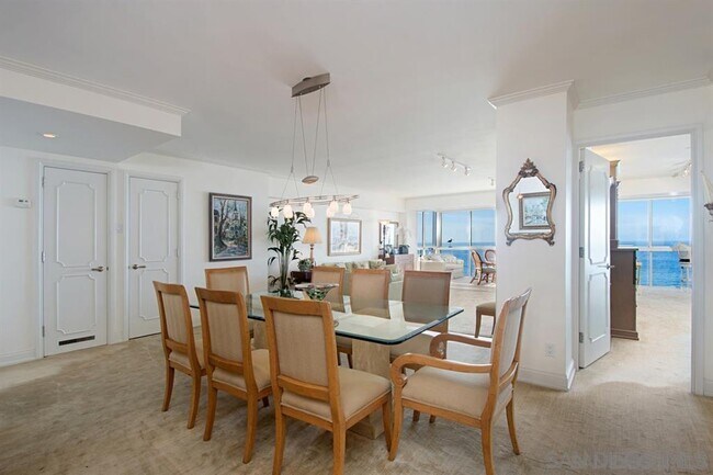Foto del edificio - 939 Coast Blvd