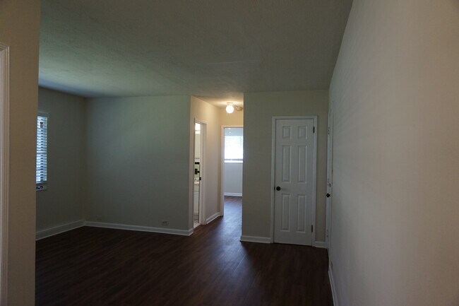 Living area - 41 25th St NW