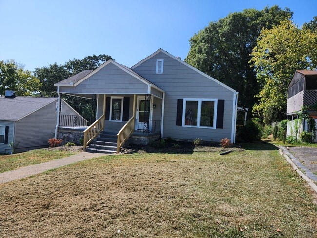 3 bedroom 2 bath home in Belvoir Area in Brainerd/East Ridge, TN - 3 bedroom 2 bath home in Belvoir Area in Brainerd/East Ridge, TN