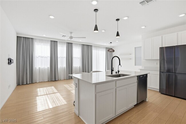 Foto del edificio - 7205 Copper Grove Ave