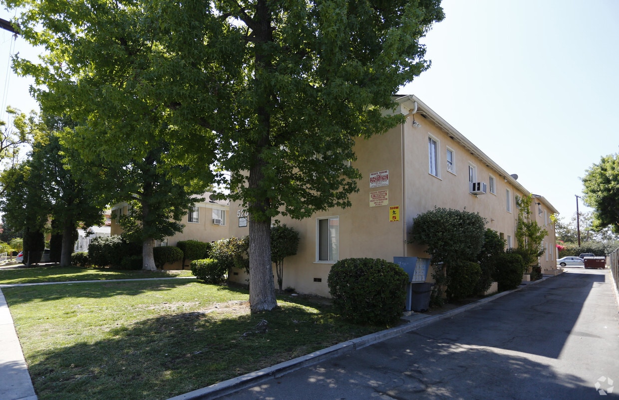 Building - 520 E Lomita Ave