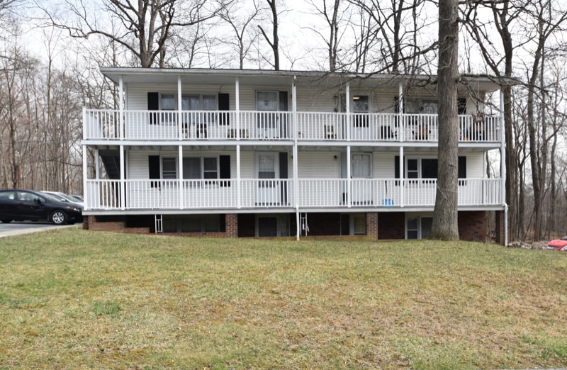 12 Oakwood Dr Unit 12, Wind Gap, PA 18091 Room for Rent in Wind Gap