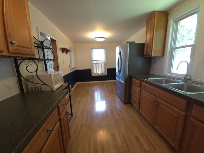 Building Photo - Single Family Home in Averill Park Schools