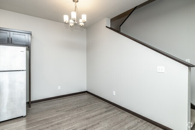 3BR, 2.5BA - 1,398SF - Dining Room - Falcon Heights Townhomes