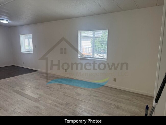 Building Photo - Relaxed Country Living in Athol – 2 Bed, 2...
